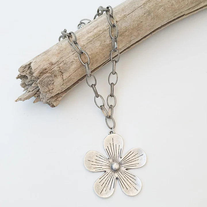 Etched Chain w/ Daisy