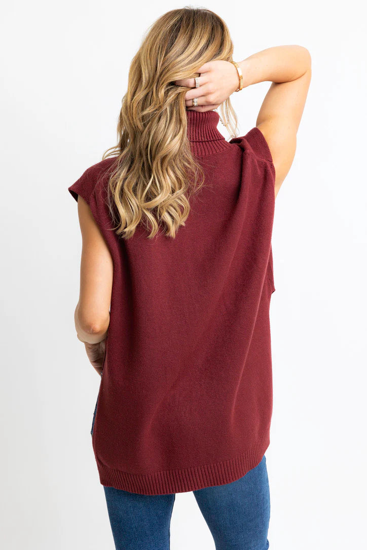 Cashmere Blend Sleeveless Sweater in Burgundy