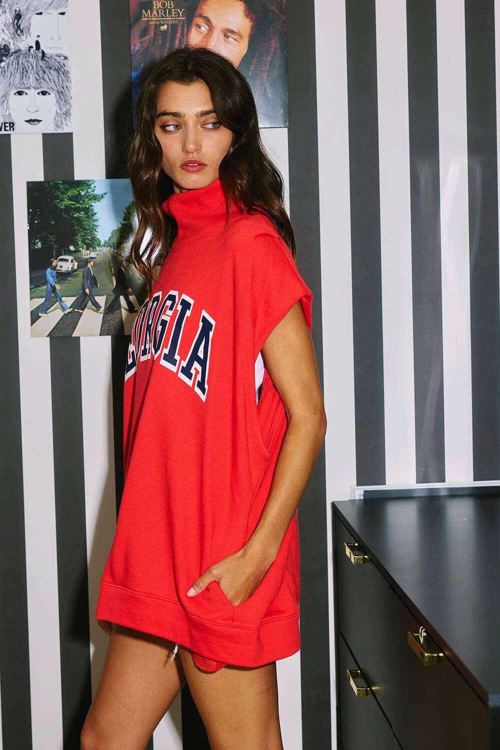 Georgia Oversized Muscle Capelet