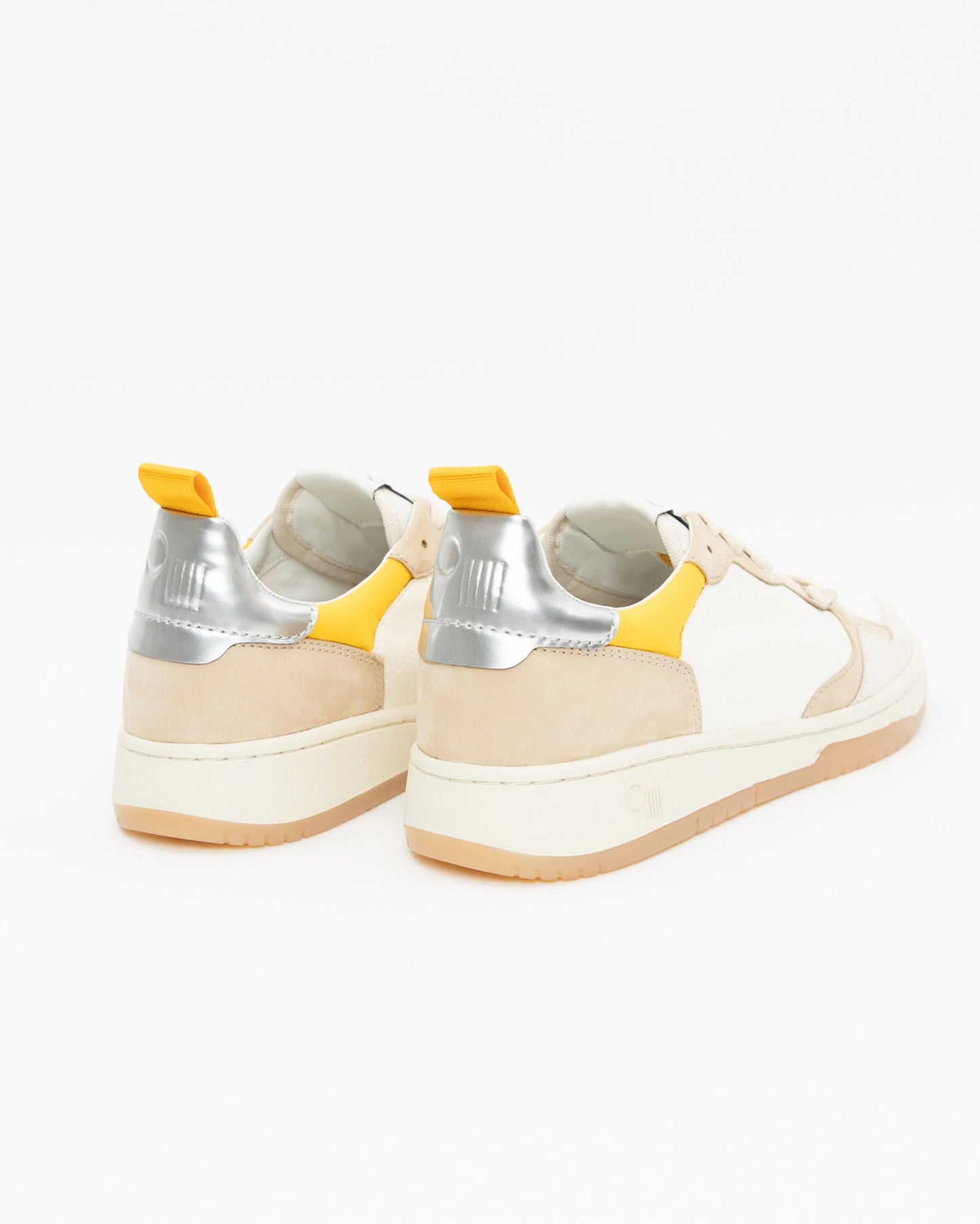 Phoenix Courtside Sneaker in Vanilla