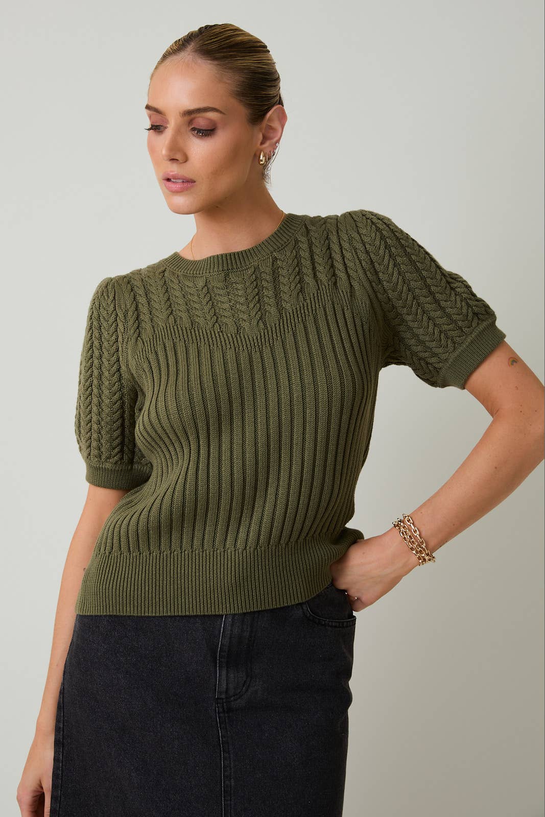 Short Sleeve Cable Knit Sweater