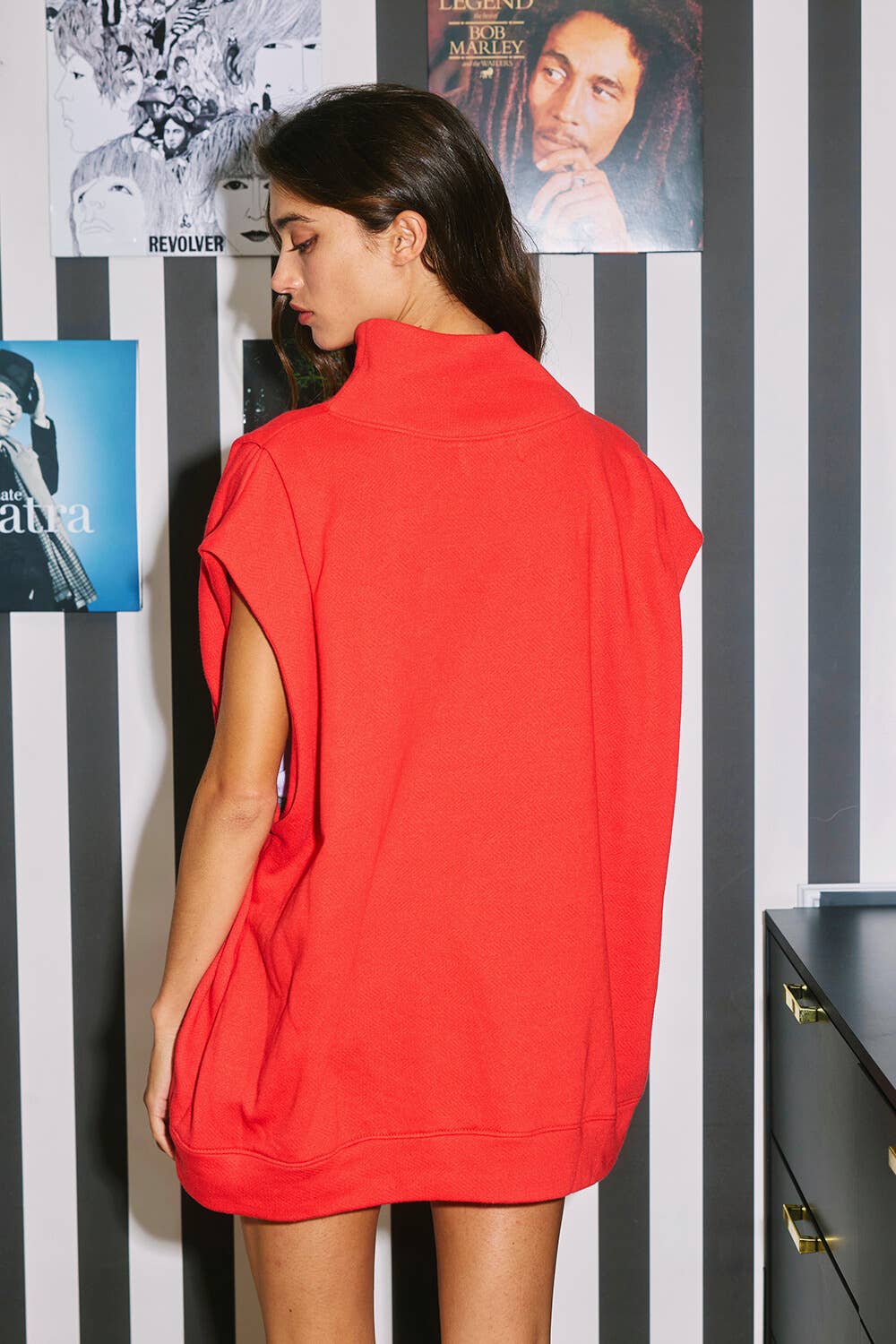 Georgia Oversized Muscle Capelet