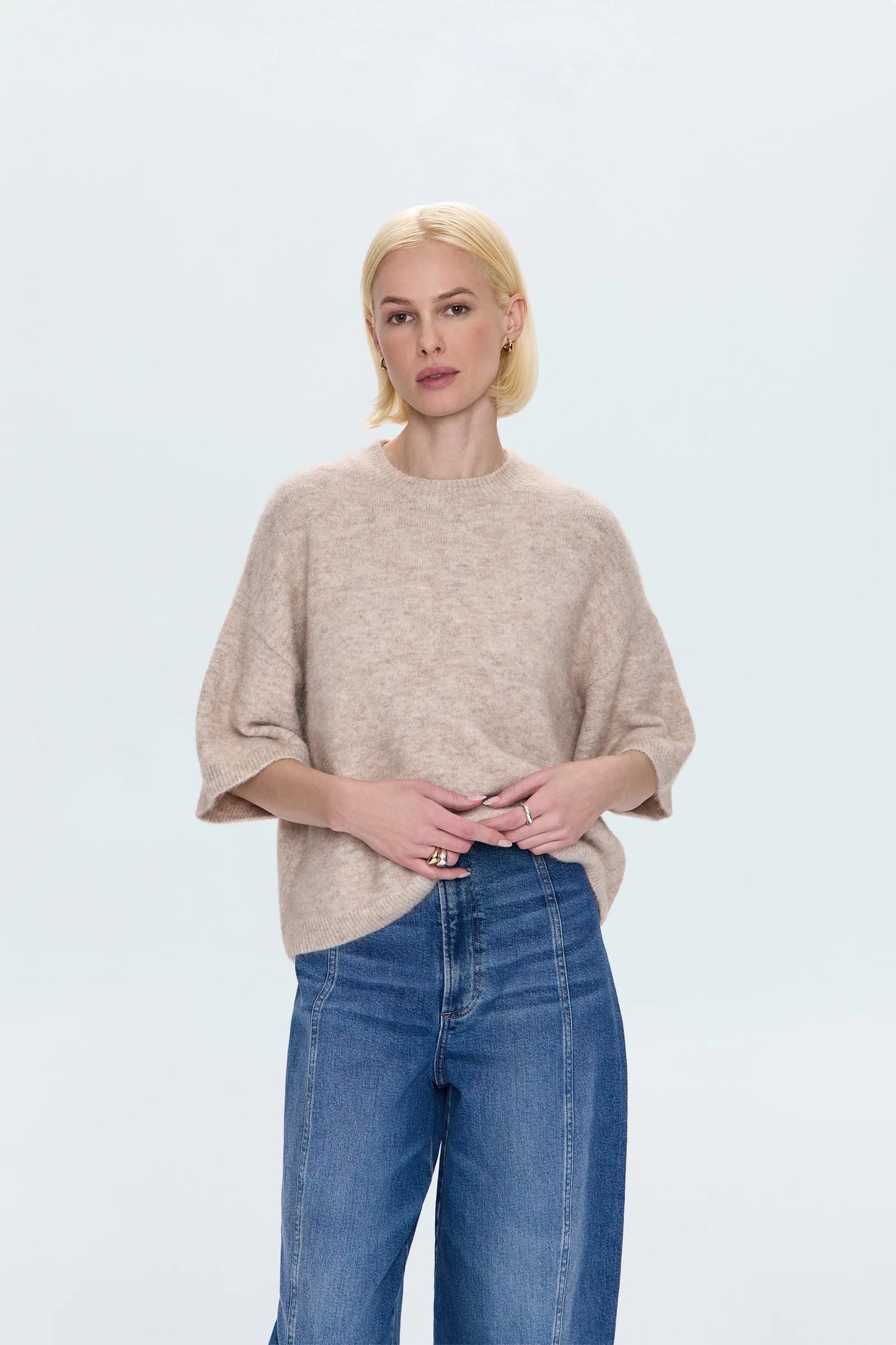 Shiloh S/S Crewneck Sweater in Oatmeal