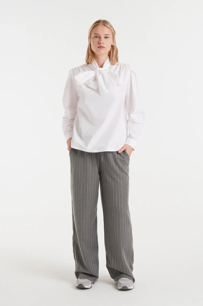 Poplin Tie Blouse