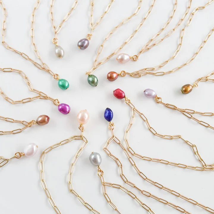 Gold Paperclip Chain w/ Mini Pearl