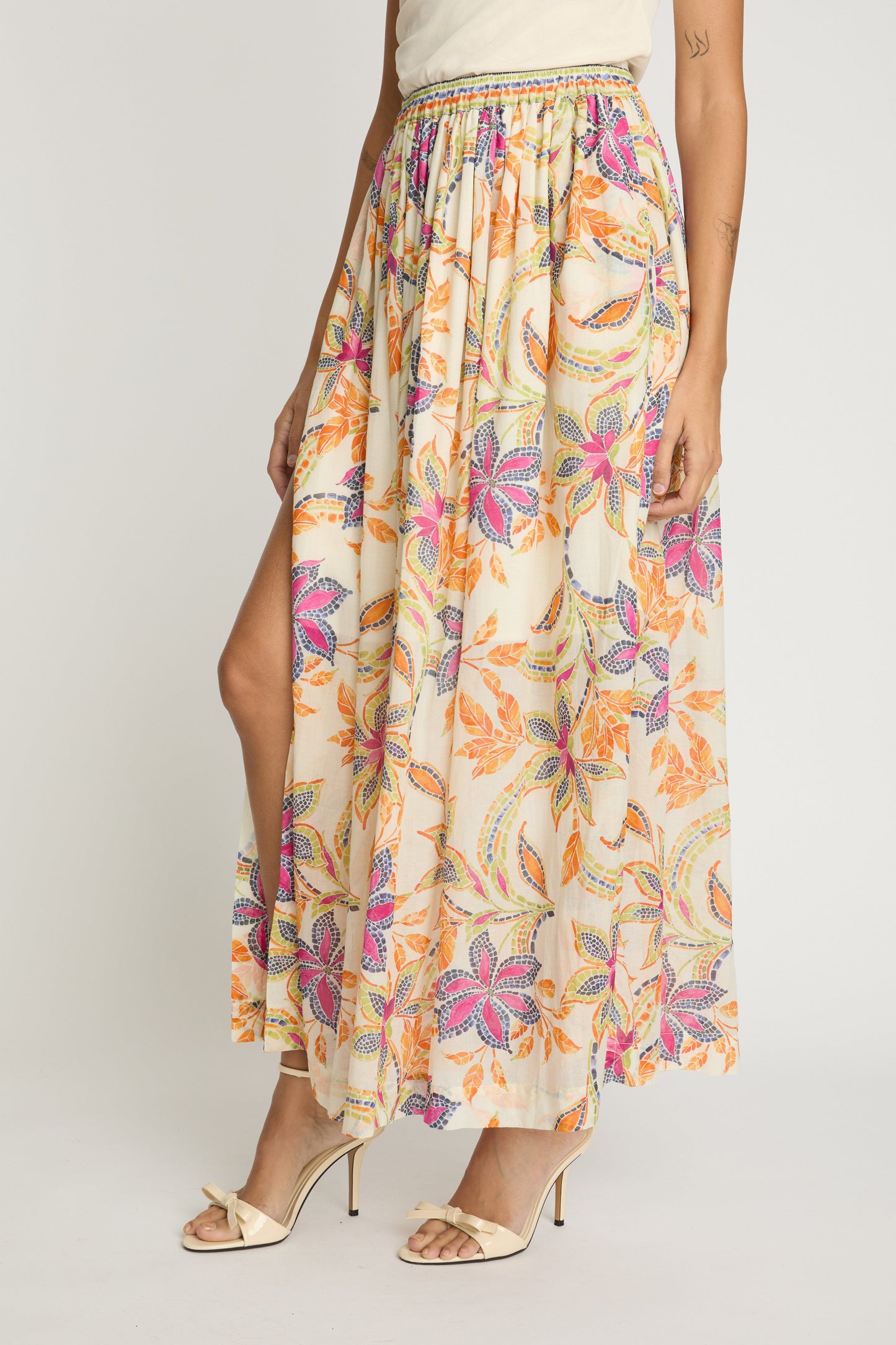 Kai Skirt in Stitched Flower