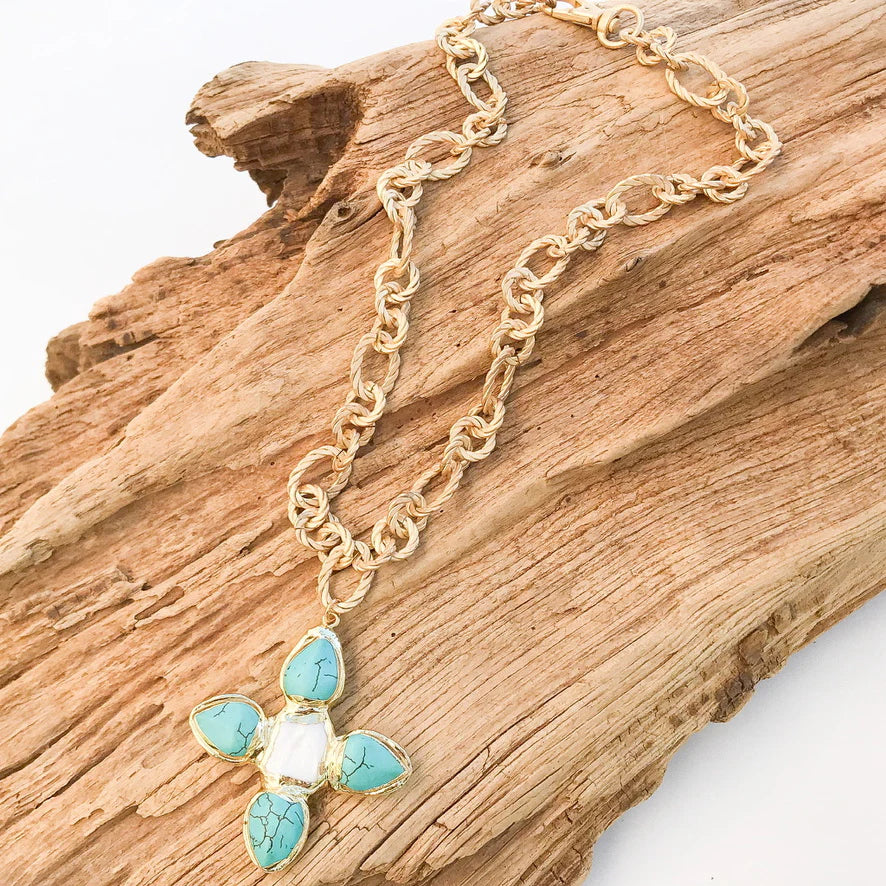 Clover Cross on Twisted Rope Chain