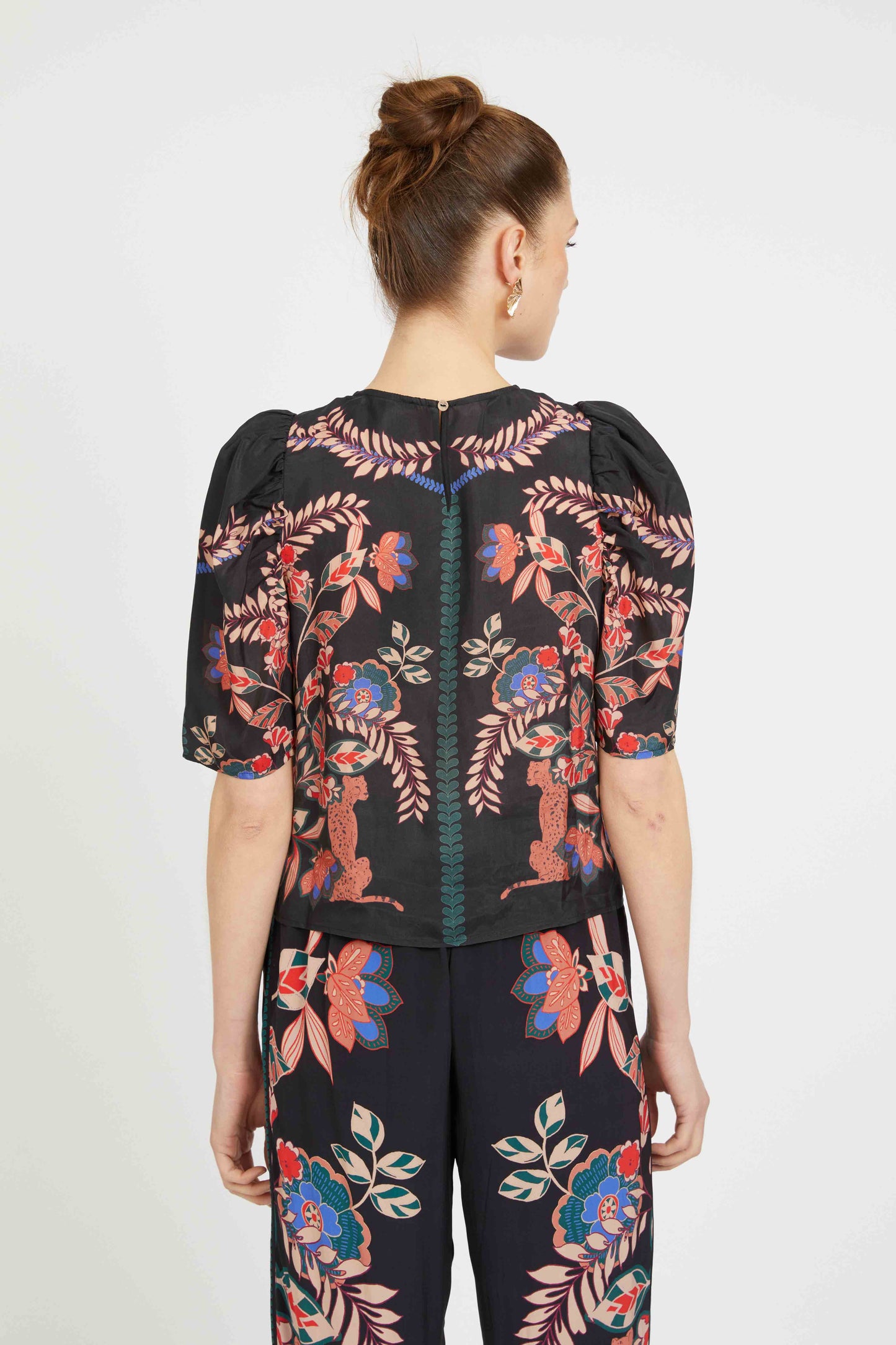 Robine Top in Zulu Prince Cheetah