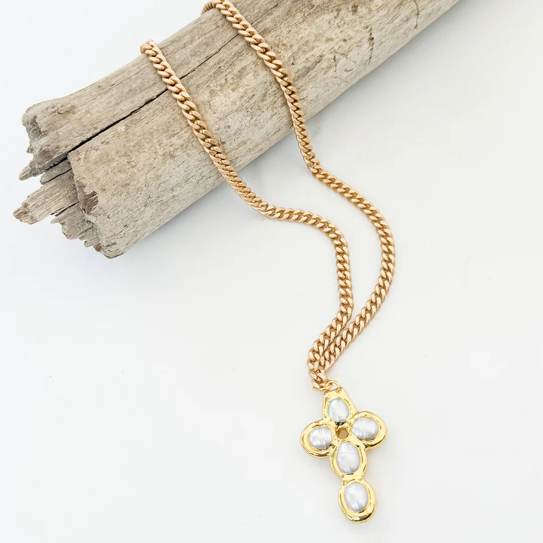 Potato Pearl Cross on Curb Chain