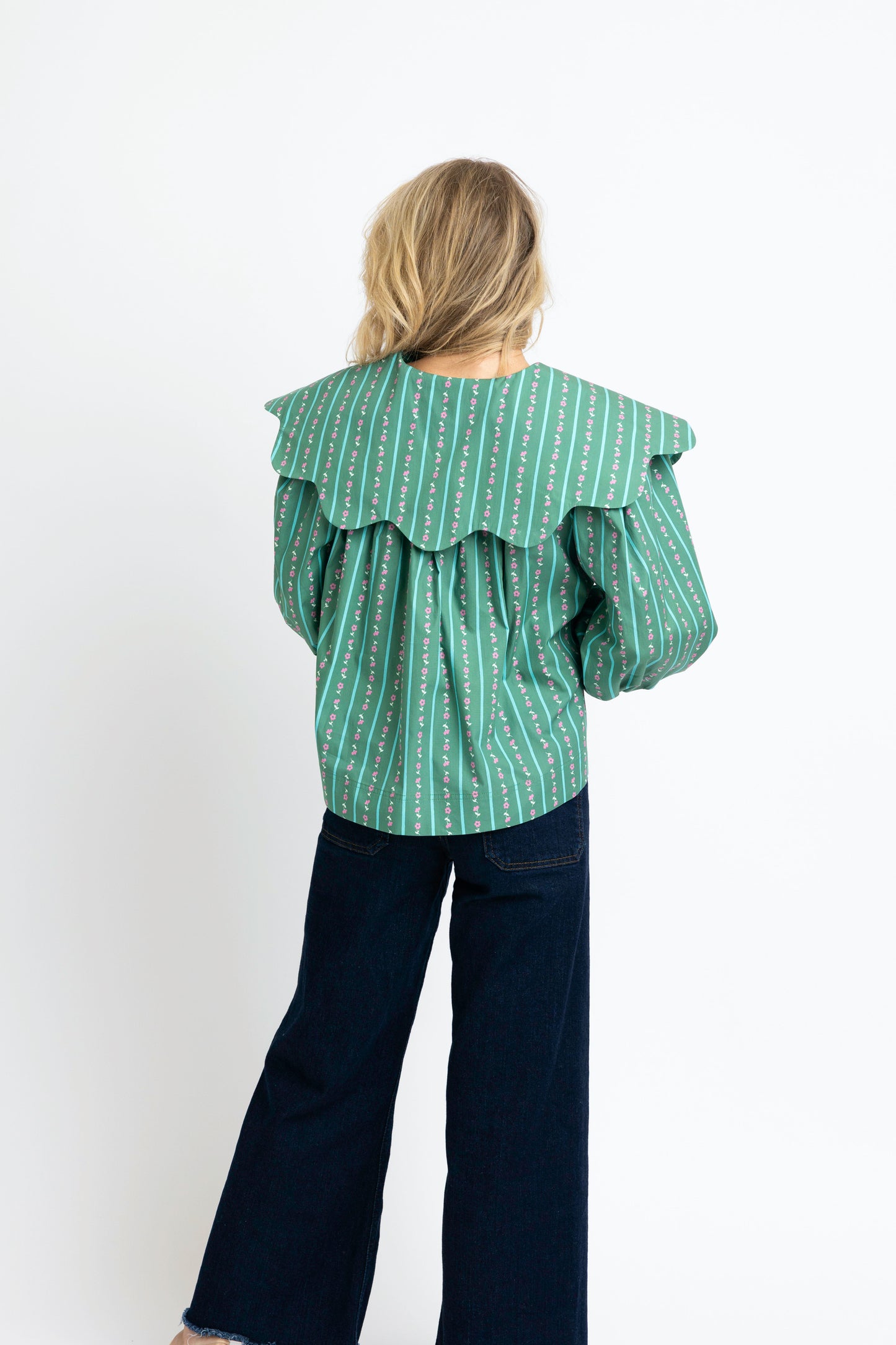 Floral Ditzy Stripe Collar Button Top