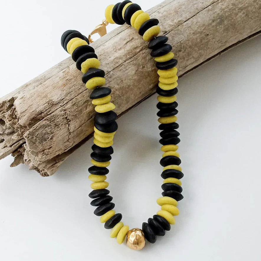 Heishi Clay Choker w/ Hammered Ball