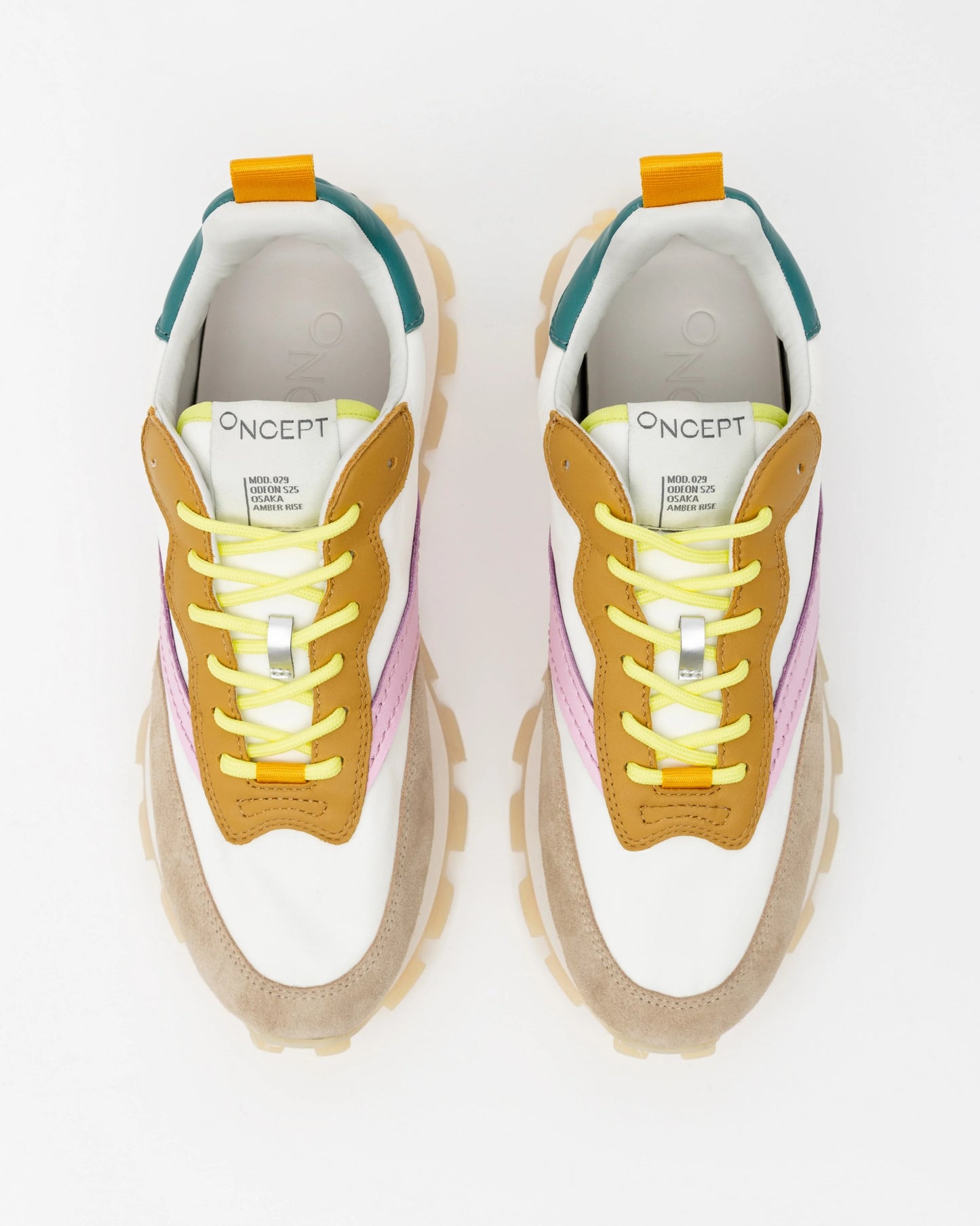 Osaka Trainer in Amber Rise
