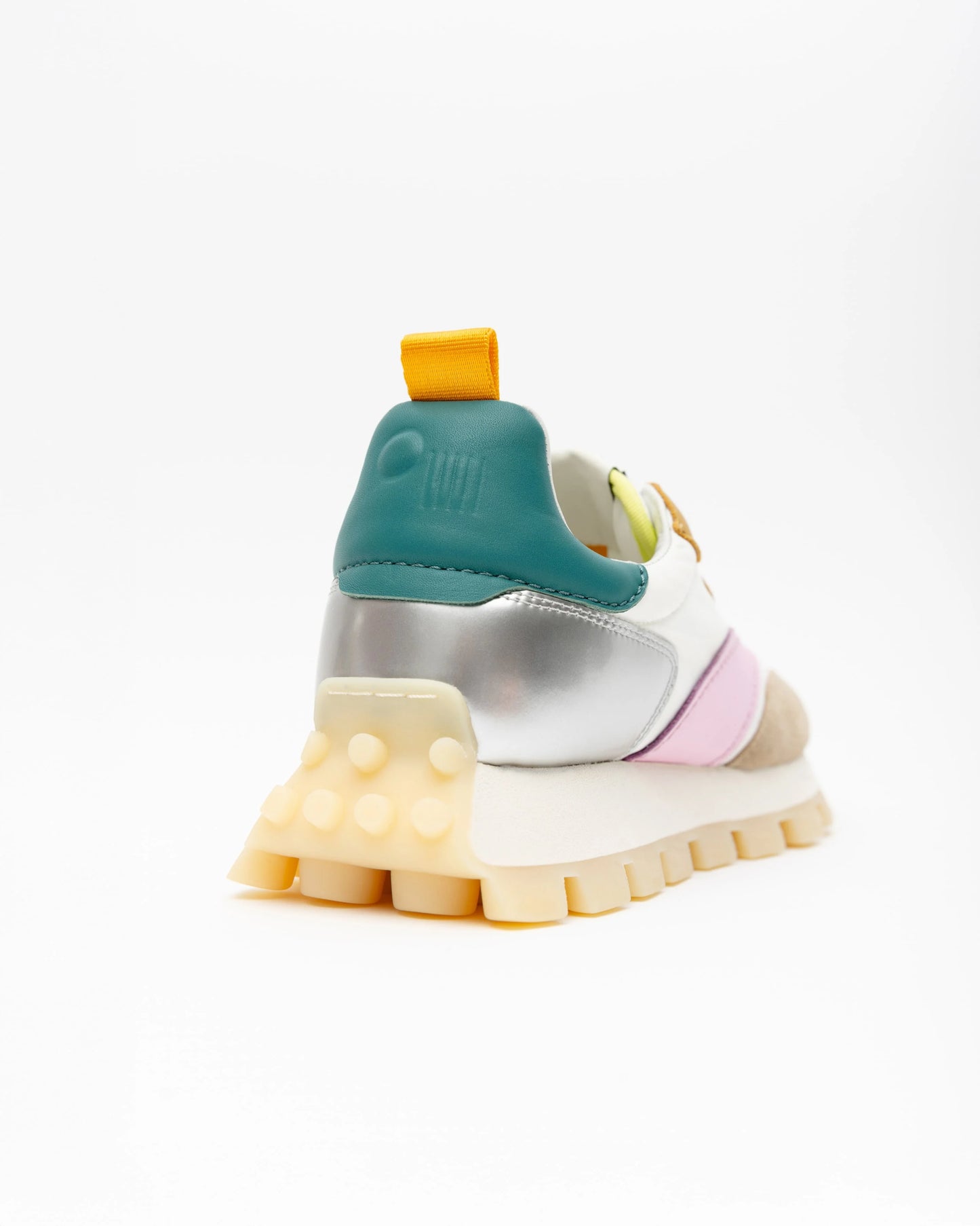 Osaka Trainer in Amber Rise