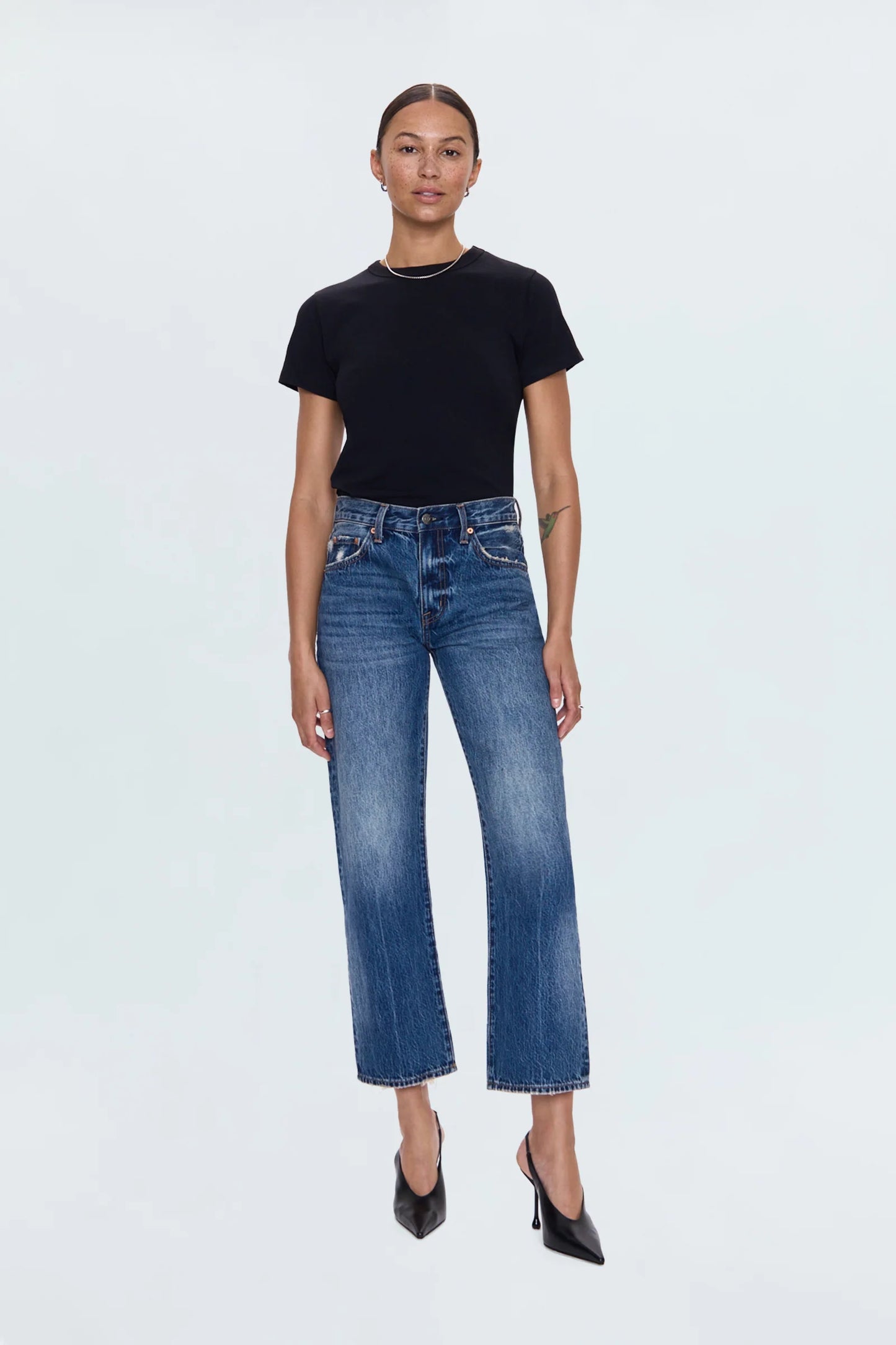 Lexi Mid Rise Bowed Straight in Artisan