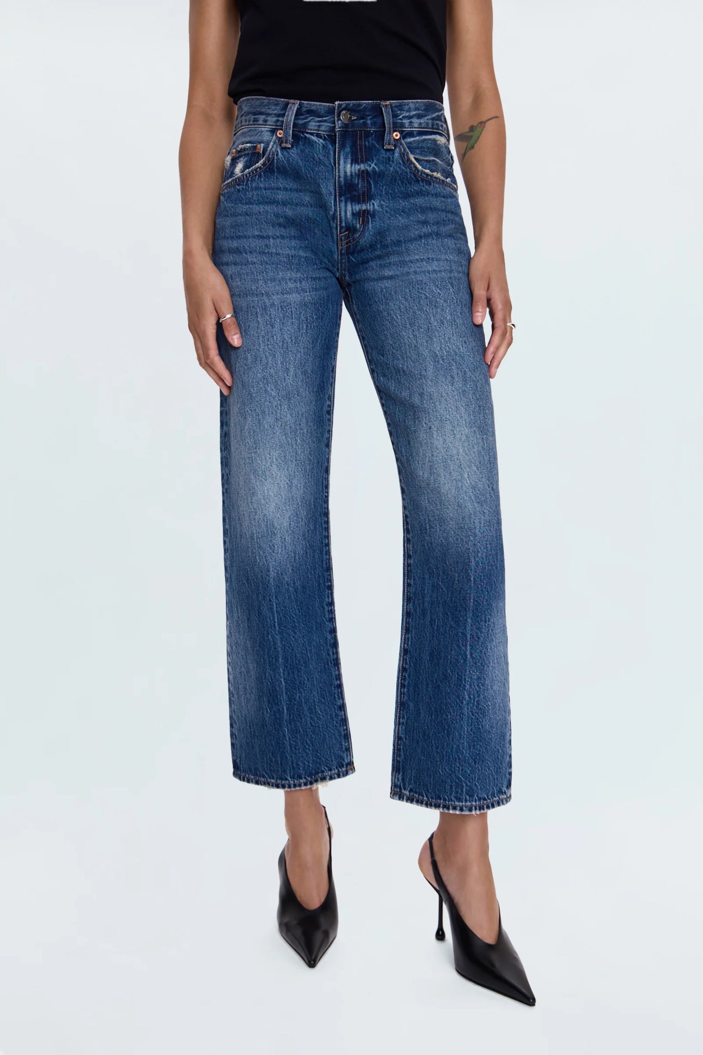 Lexi Mid Rise Bowed Straight in Artisan