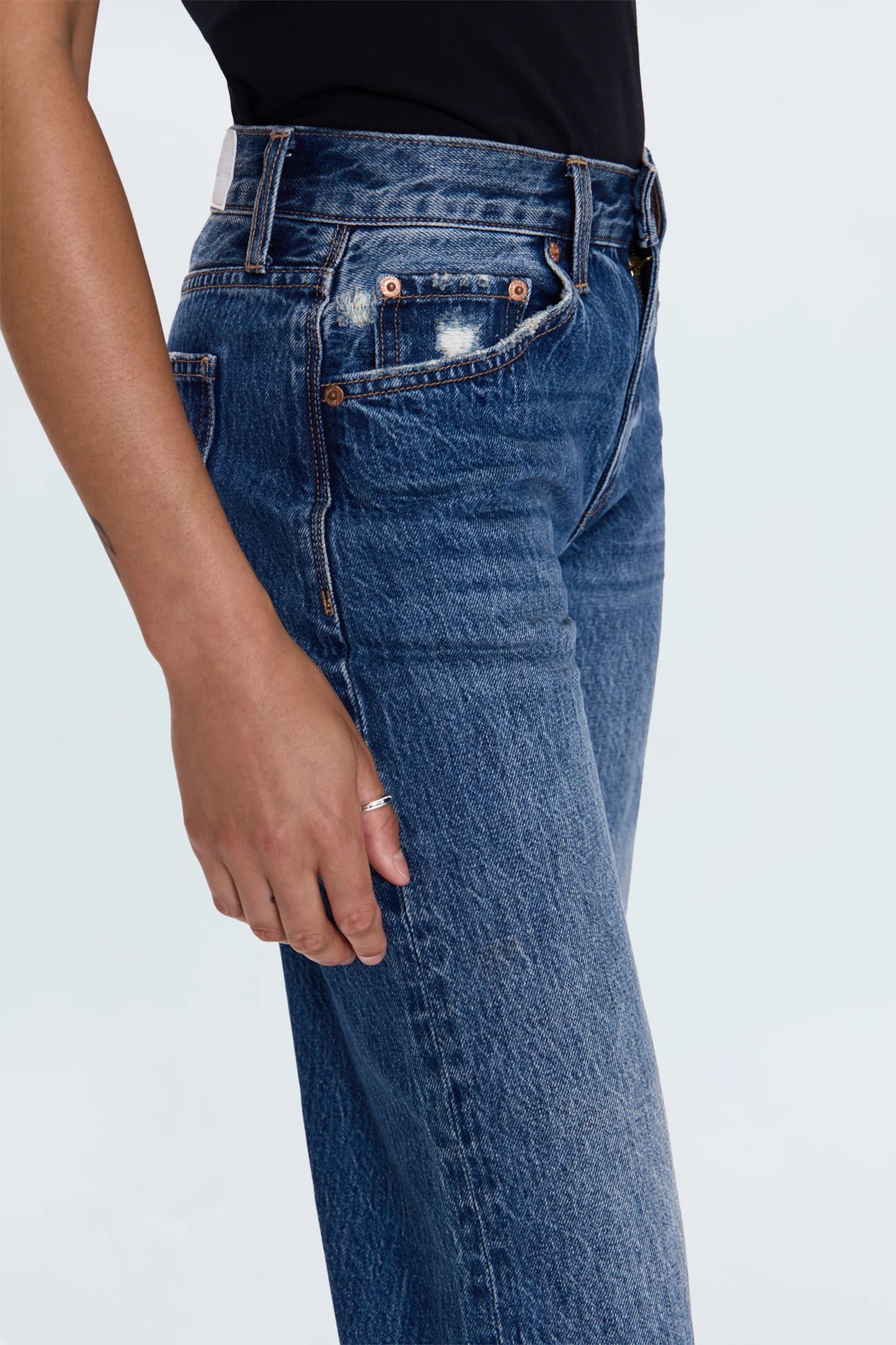 Lexi Mid Rise Bowed Straight in Artisan