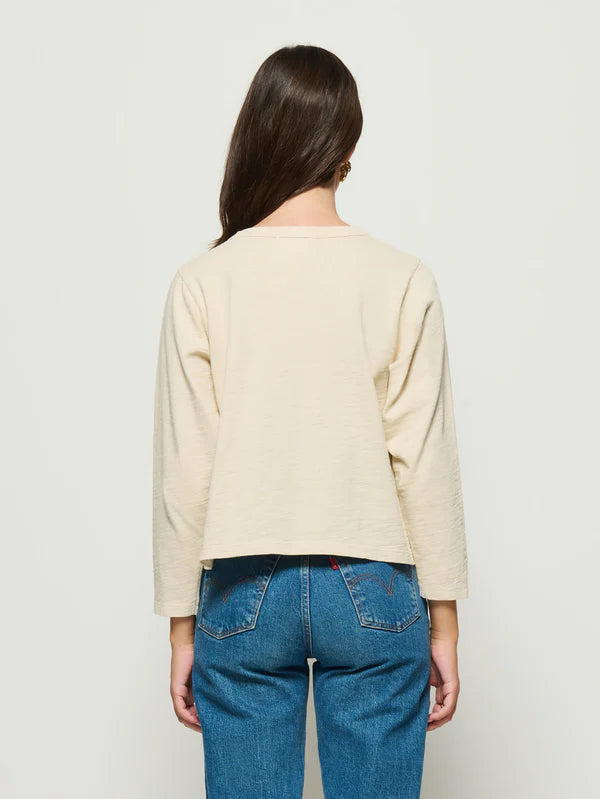 Mona Bracelet Sleeve Tee in Parchment
