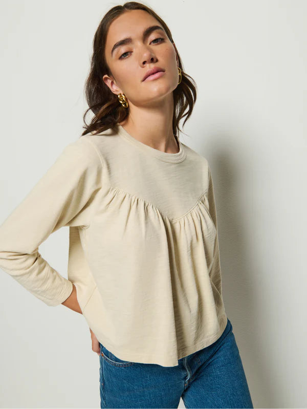 Mona Bracelet Sleeve Tee in Parchment