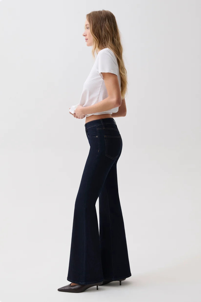 Kinsley Mid Rise Ultra Flare in Night Flight