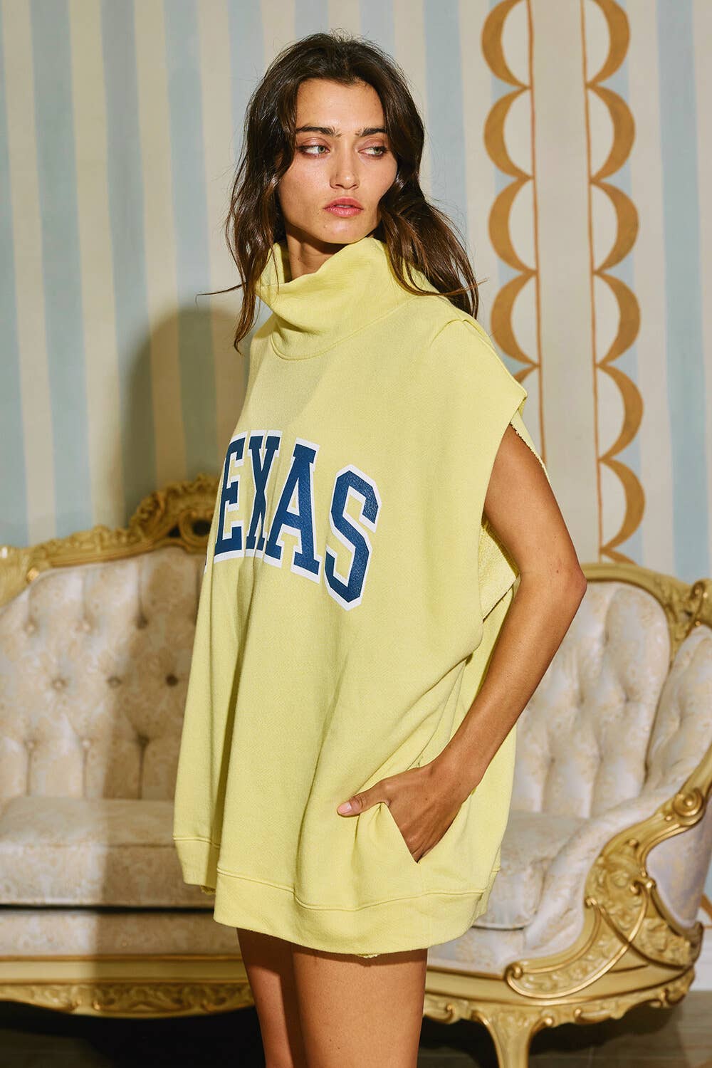 Georgia Oversized Muscle Capelet