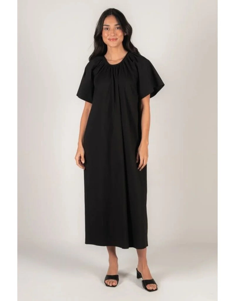 Seersucker Puff Sleeve Maxi Dress in Black