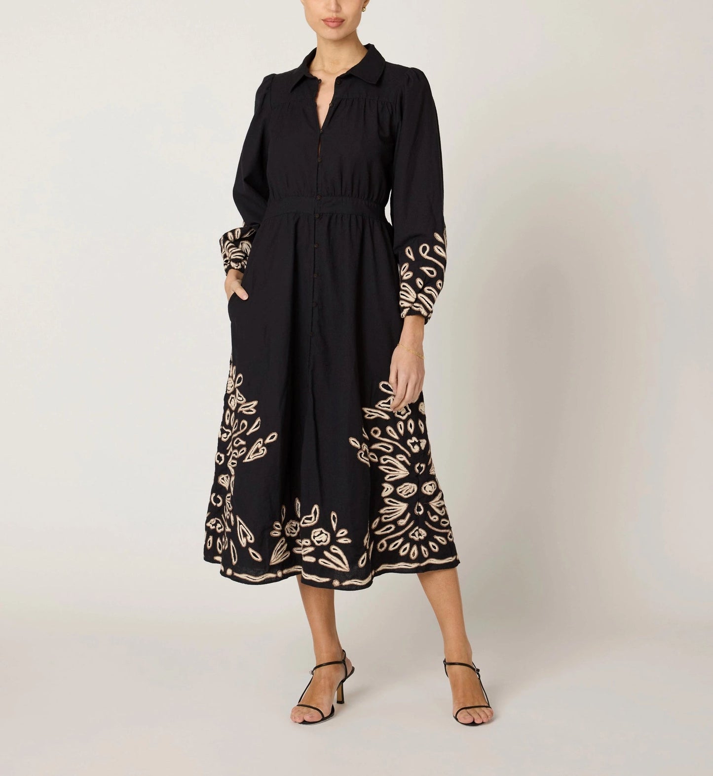 Elyse Midi Dress in Black/Ivory