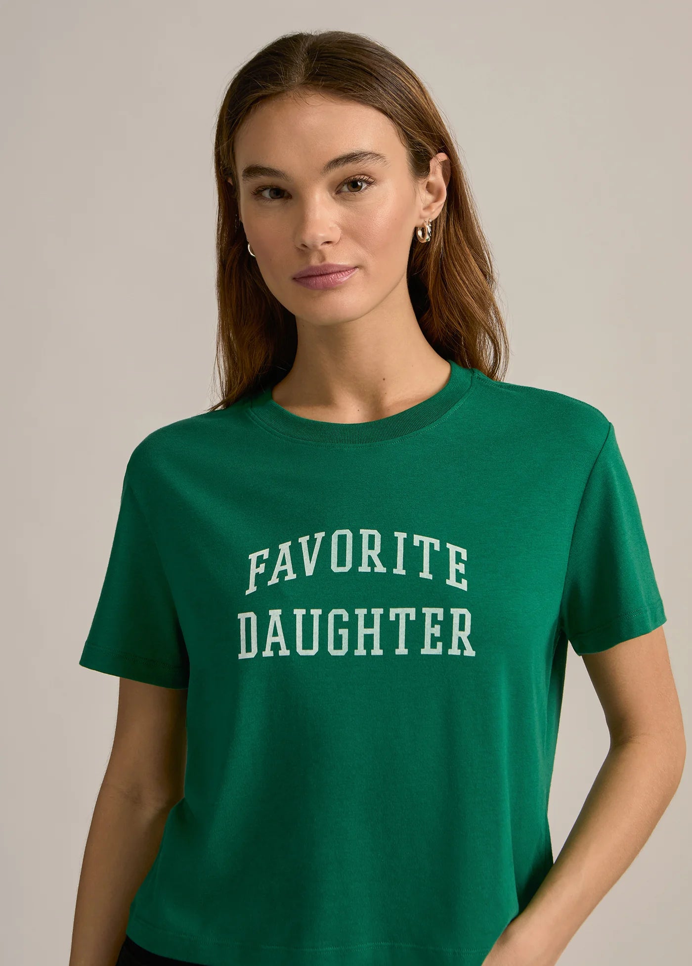 The Cropped Collegiate Tee in Emerald