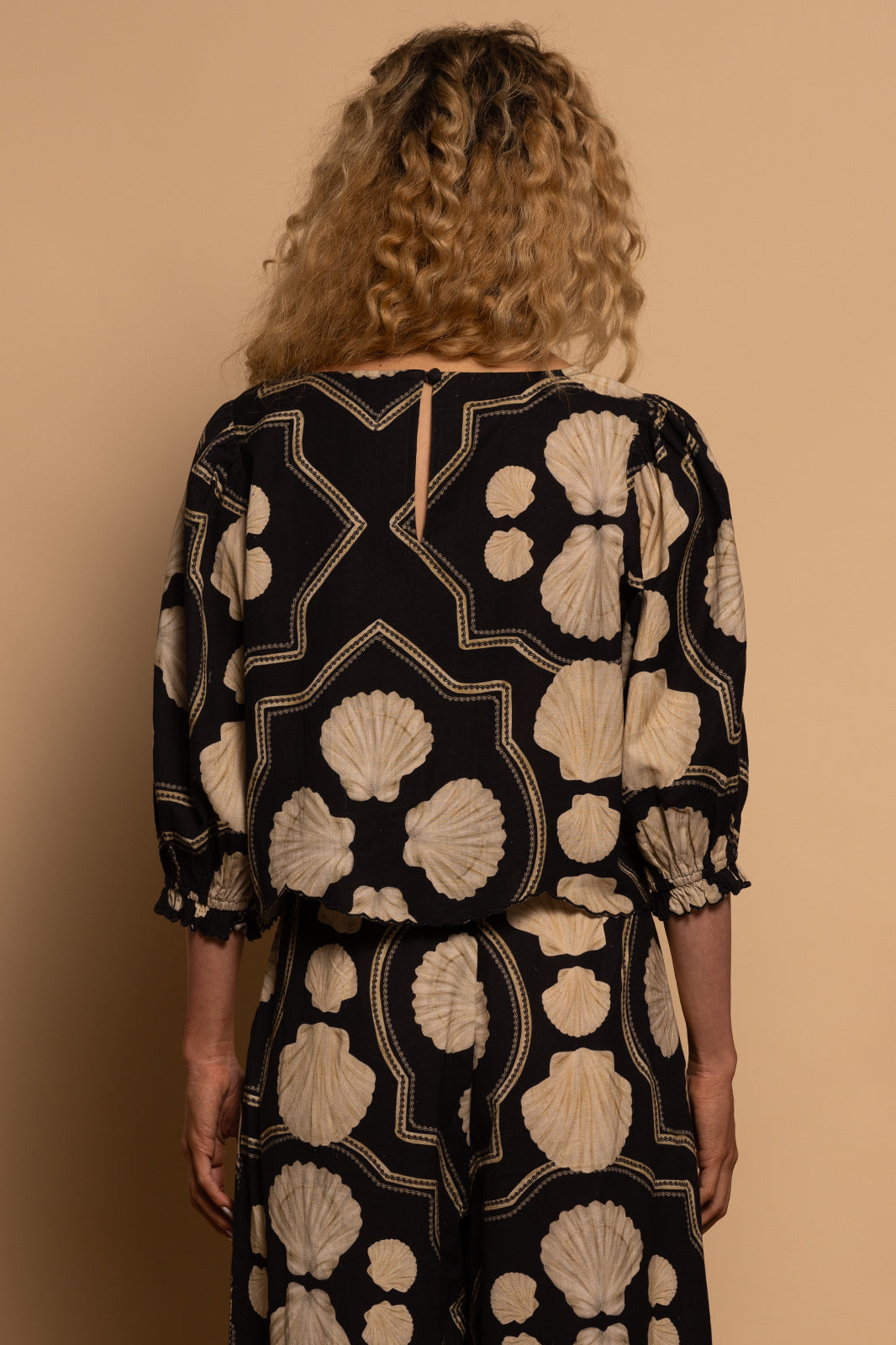 Georgie Top in Seashore