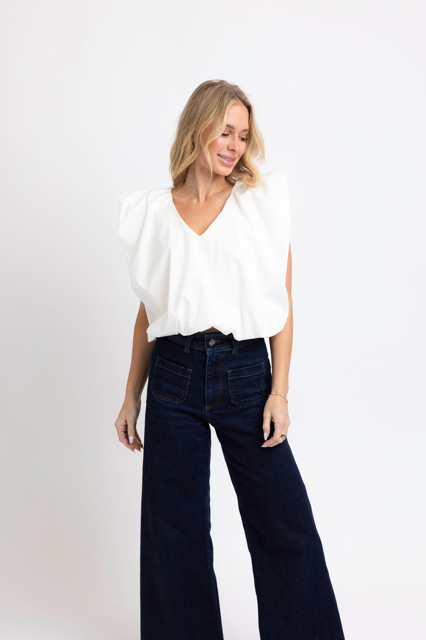 Solid Poplin VNeck Bubble Top in White