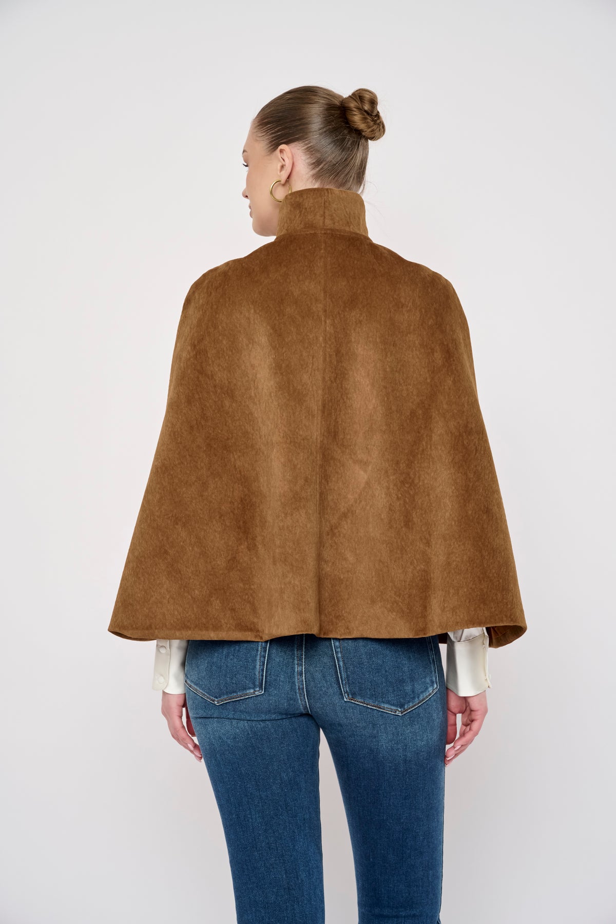 Sage Cape