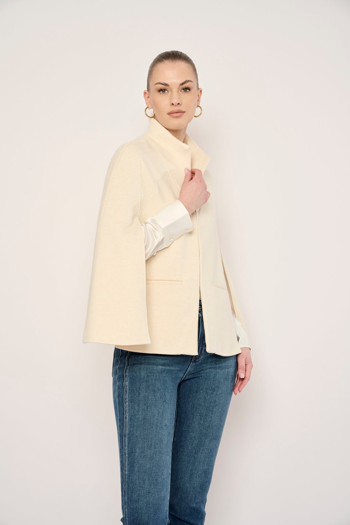 Sage Cape