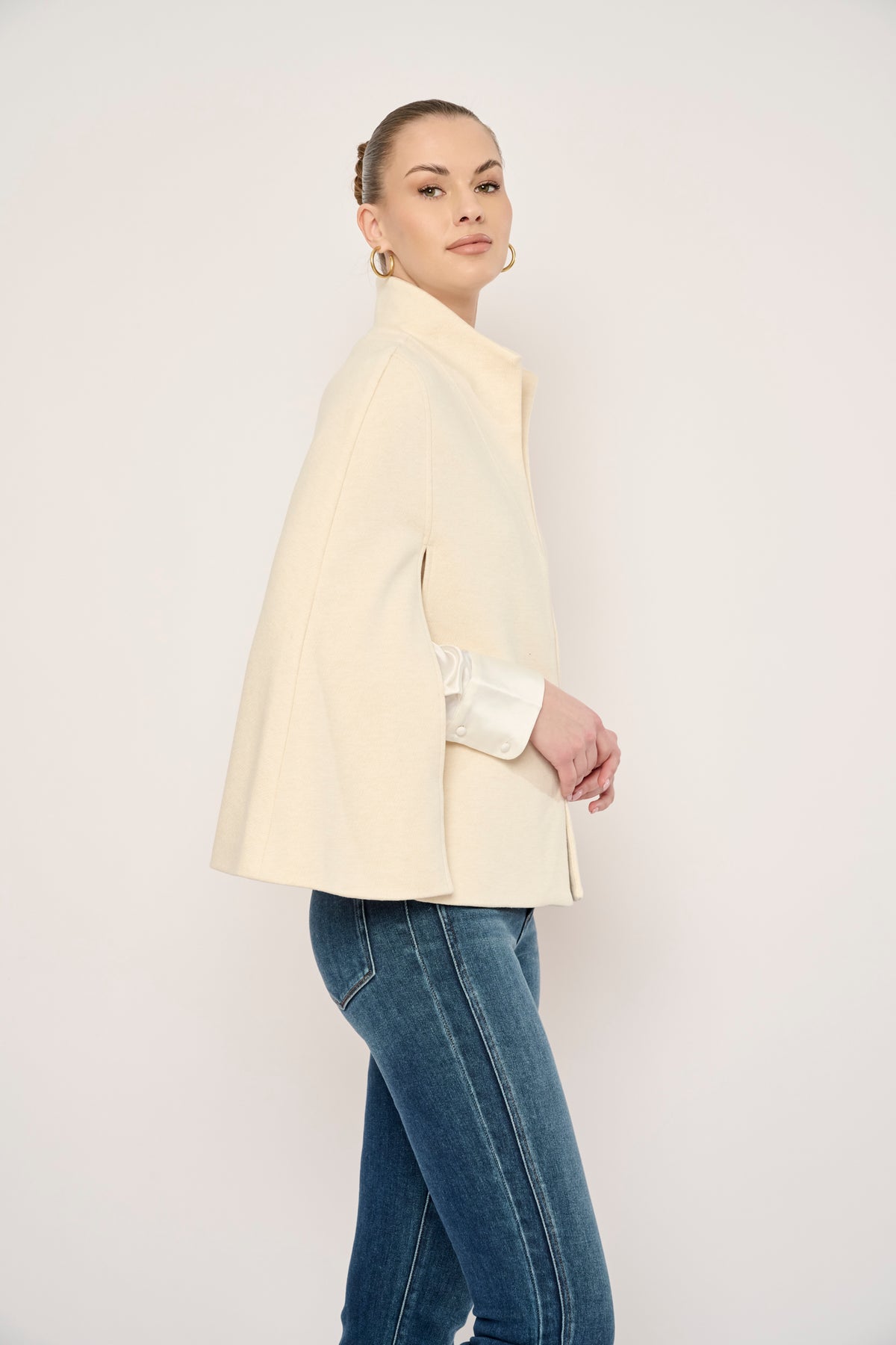 Sage Cape