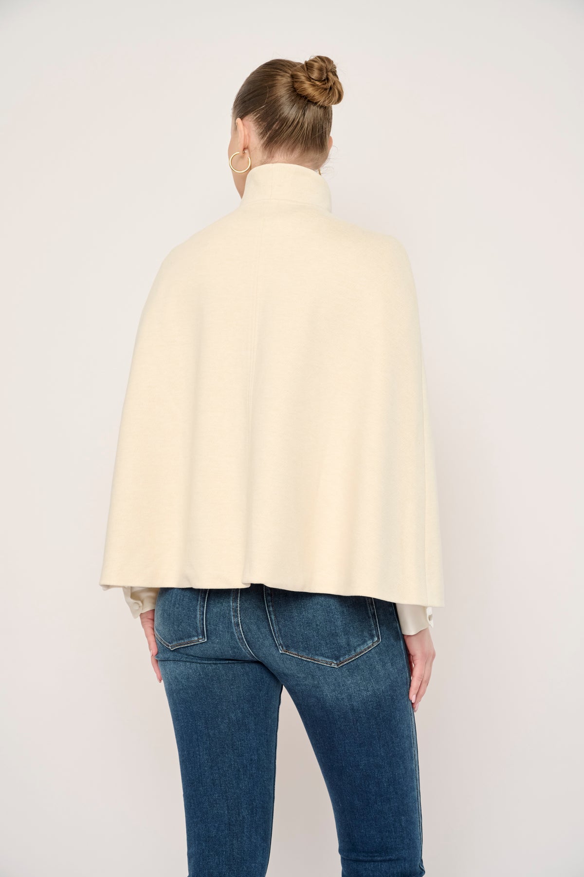Sage Cape