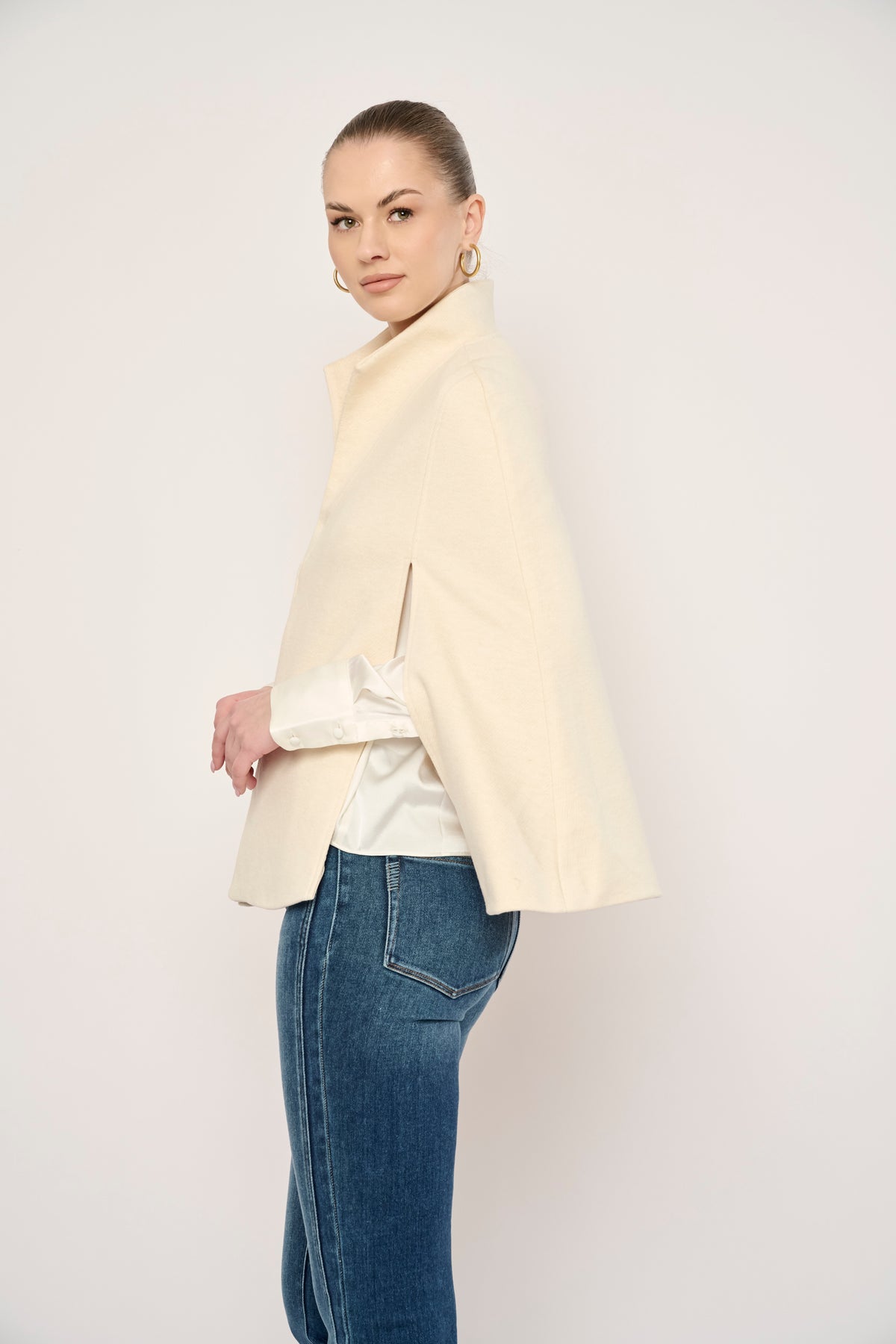 Sage Cape