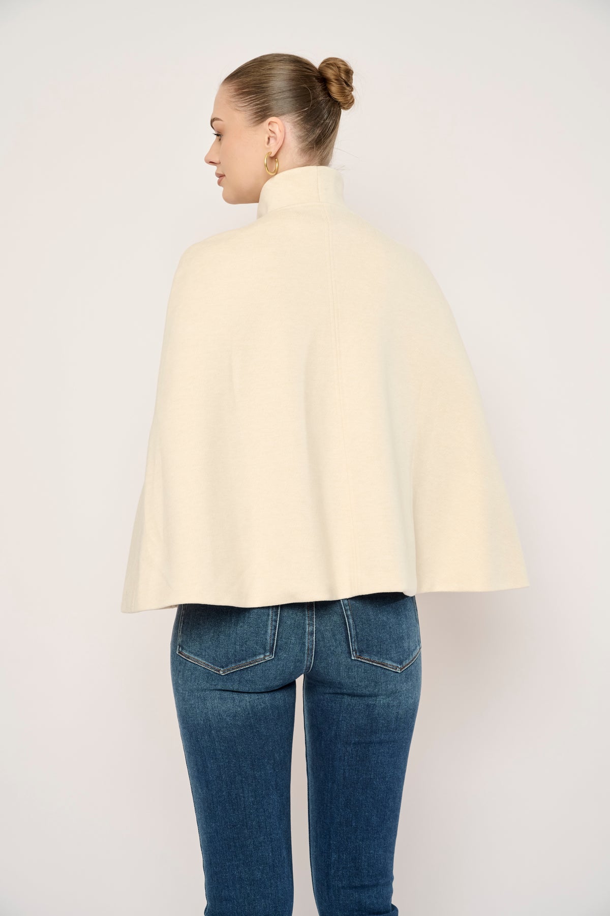 Sage Cape