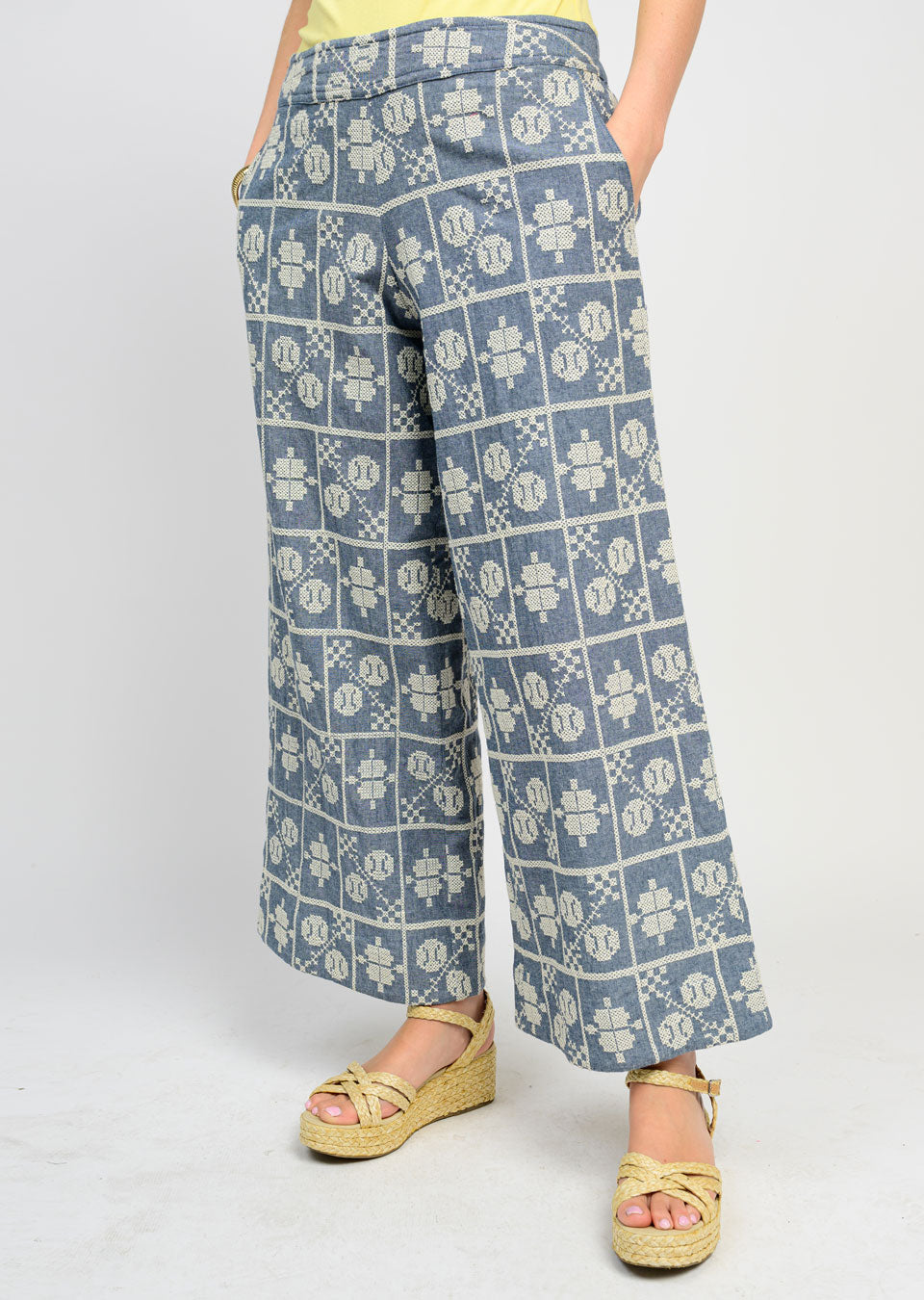 Chambray Embroidered Pant