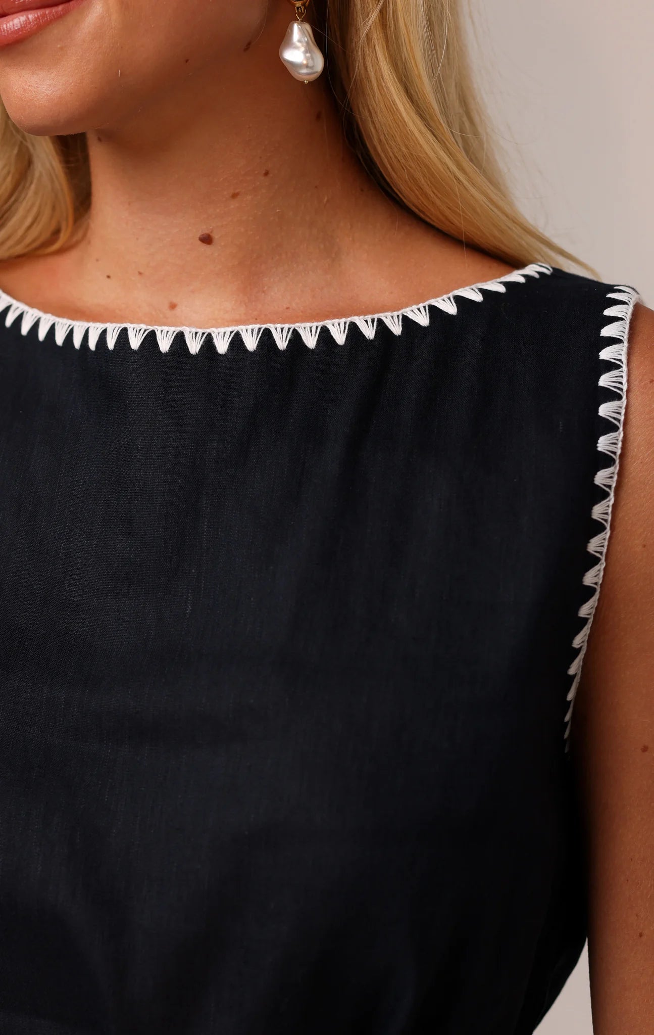 Vera Mini Dress in Navy