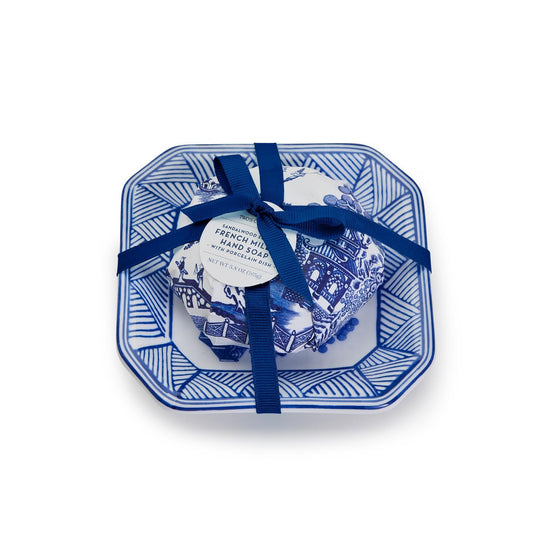 Blue Willow Sandalwood Soap Gift Set