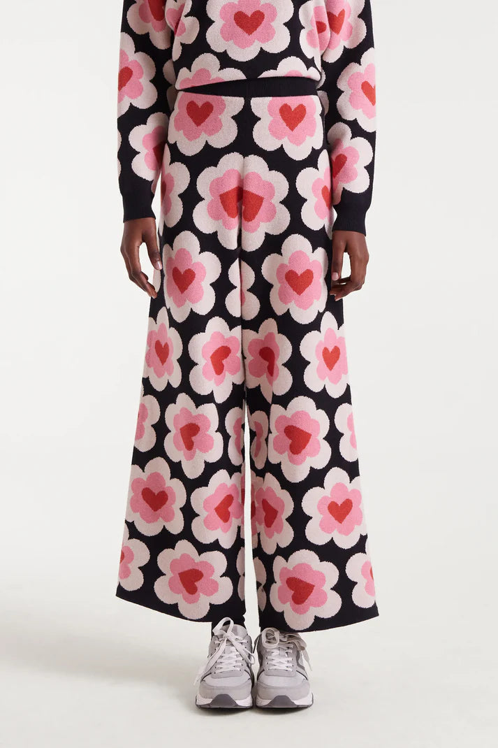 Sweetheart Print Jacquard Knit Pant
