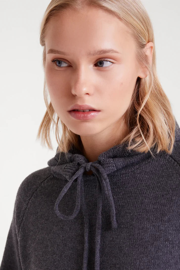 Fine Knit Sweatshirt