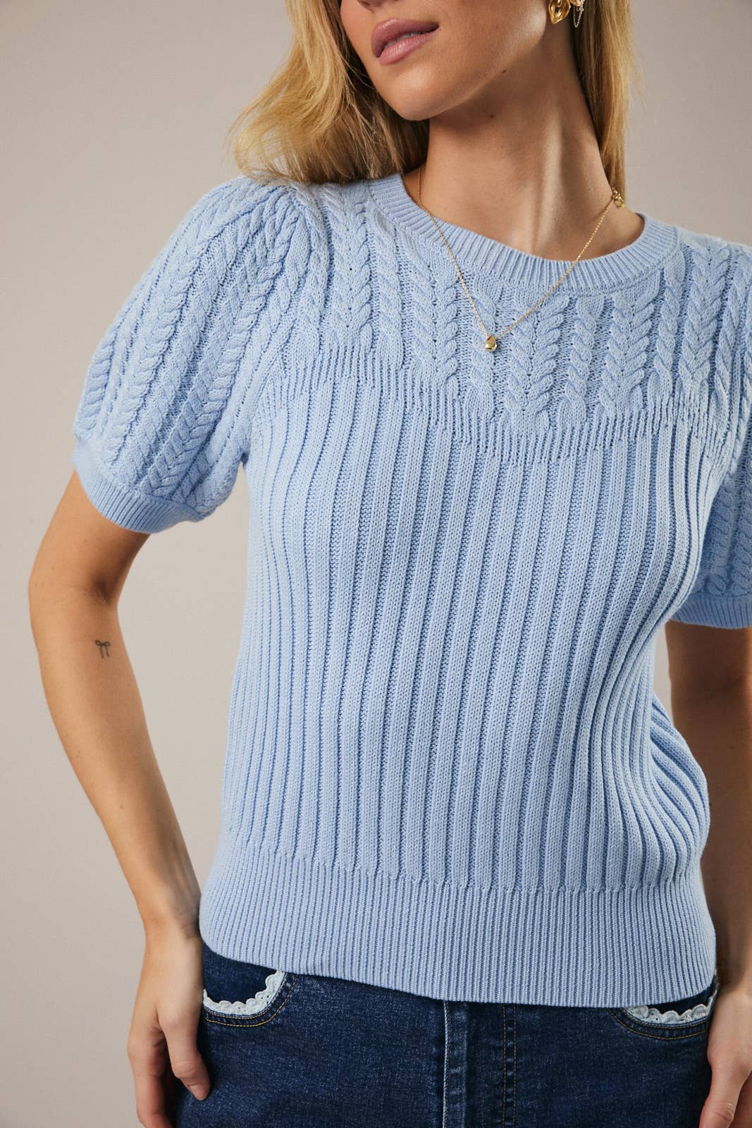 Short Puff Sleeve Lightweight Knit Sweater