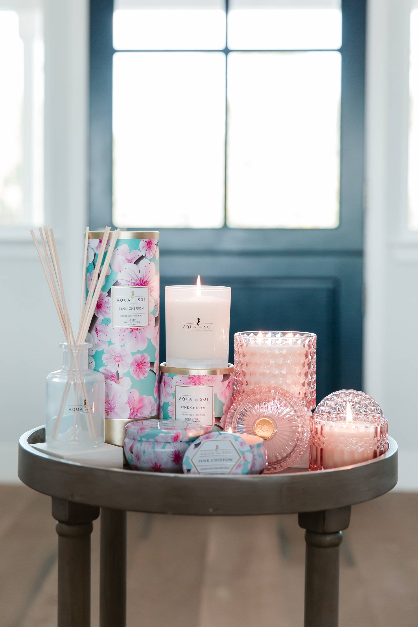 SOi Pink Chiffon 4oz Aqua De SOi Candle Tin