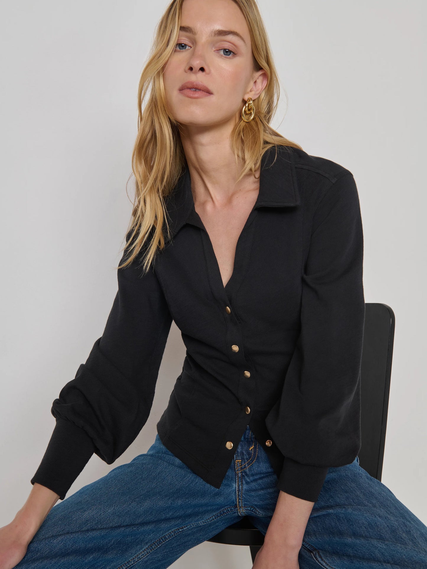 Bonnie Snap Top in Jet Black