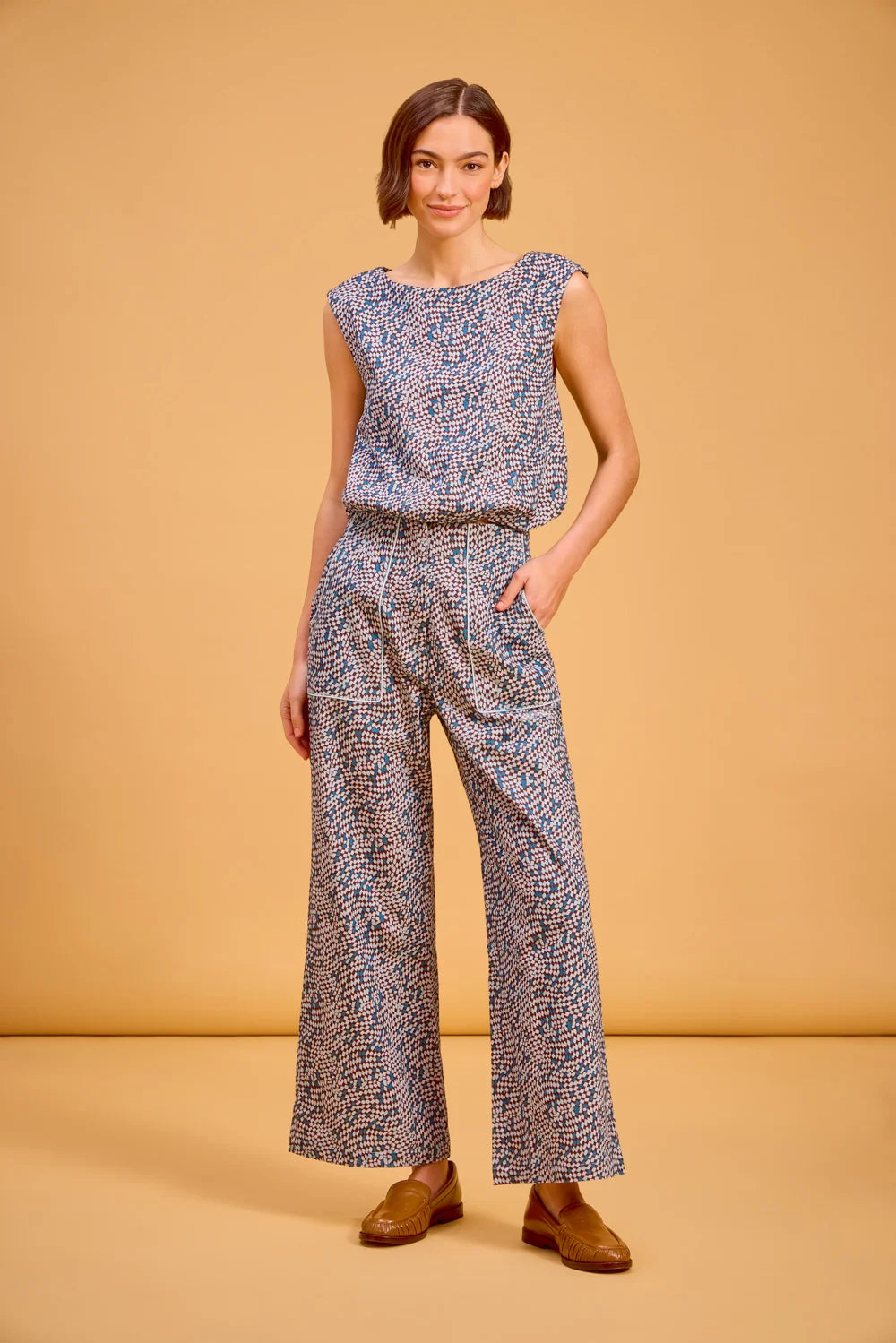 Abby Pants in Shale