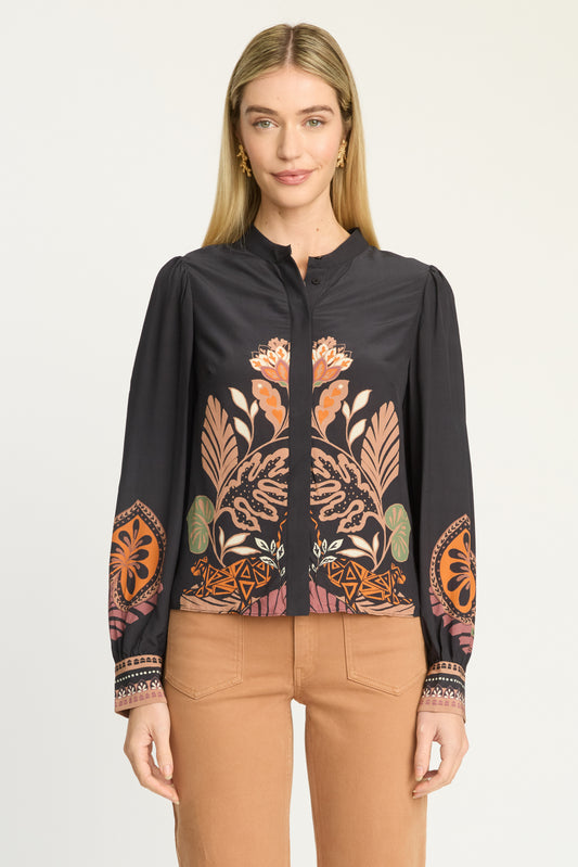 Riley Top in Black Crouching Cheetah