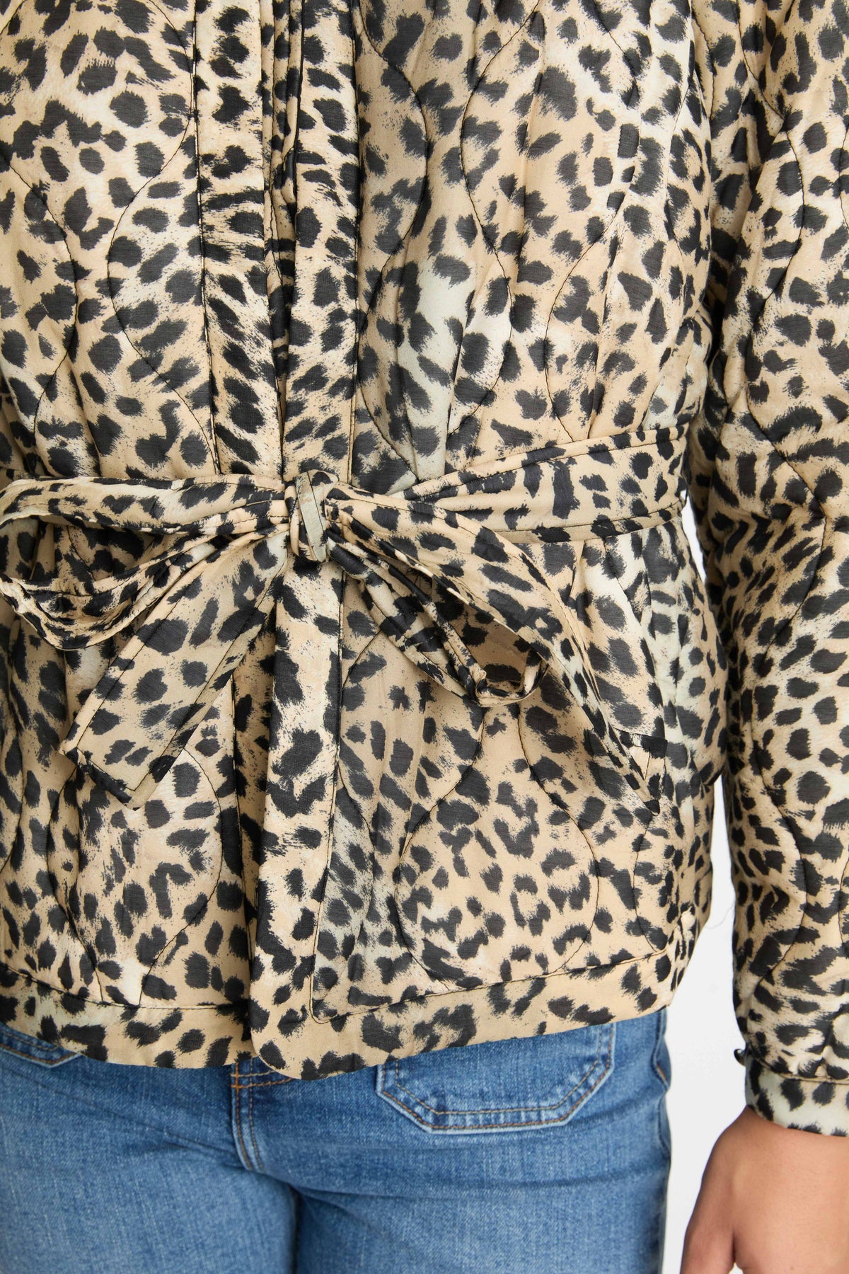 Ember Reversible Jacket in Golden Leopard