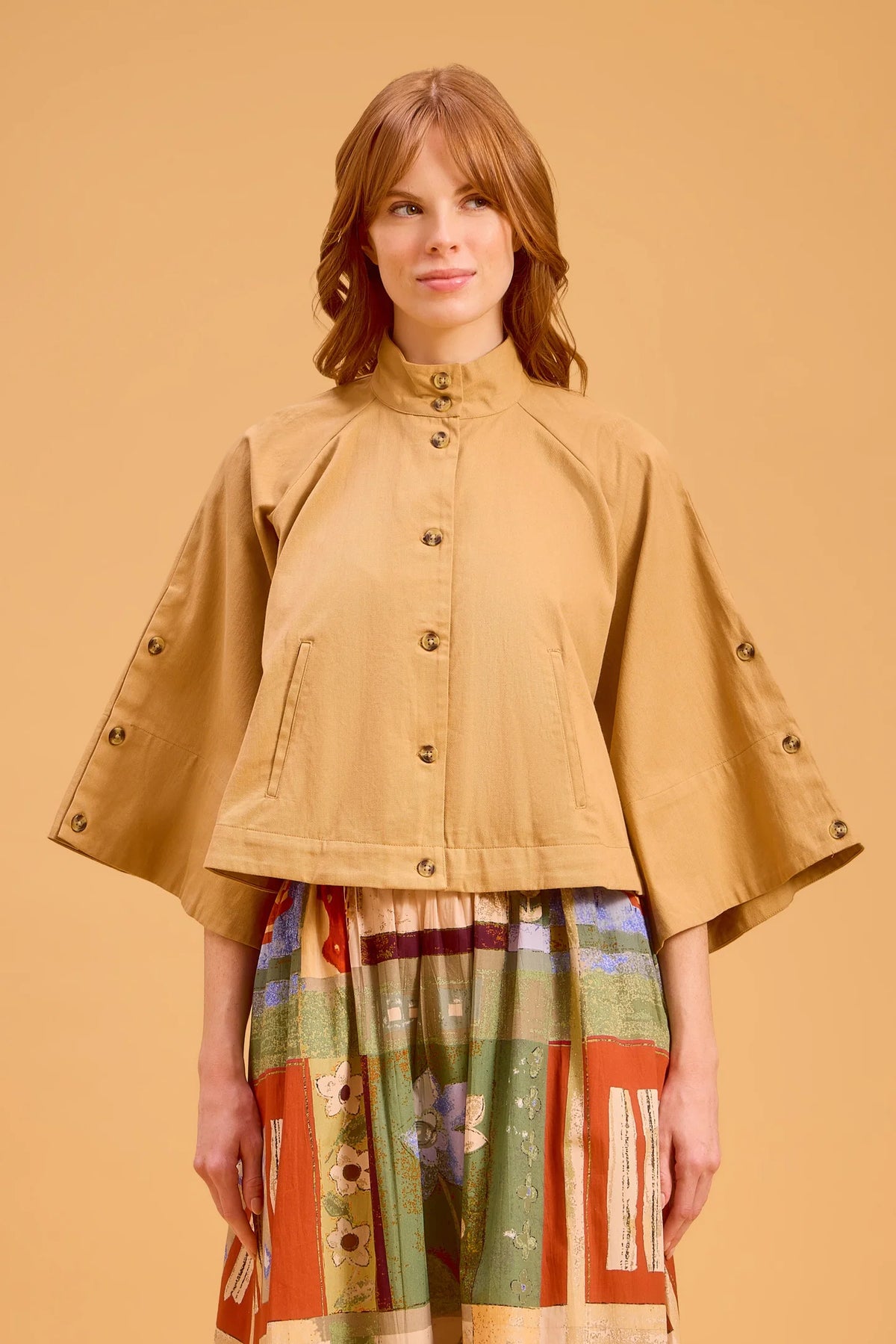 Capelet in Tan