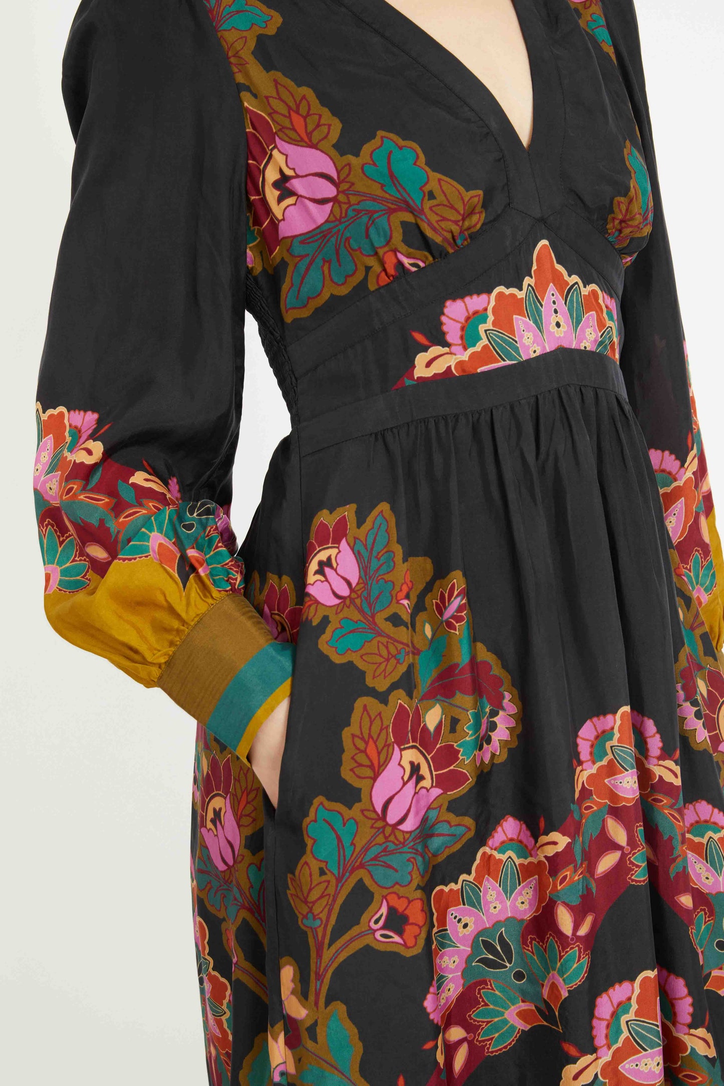 Perle Dress in Lacquer Bush Lily