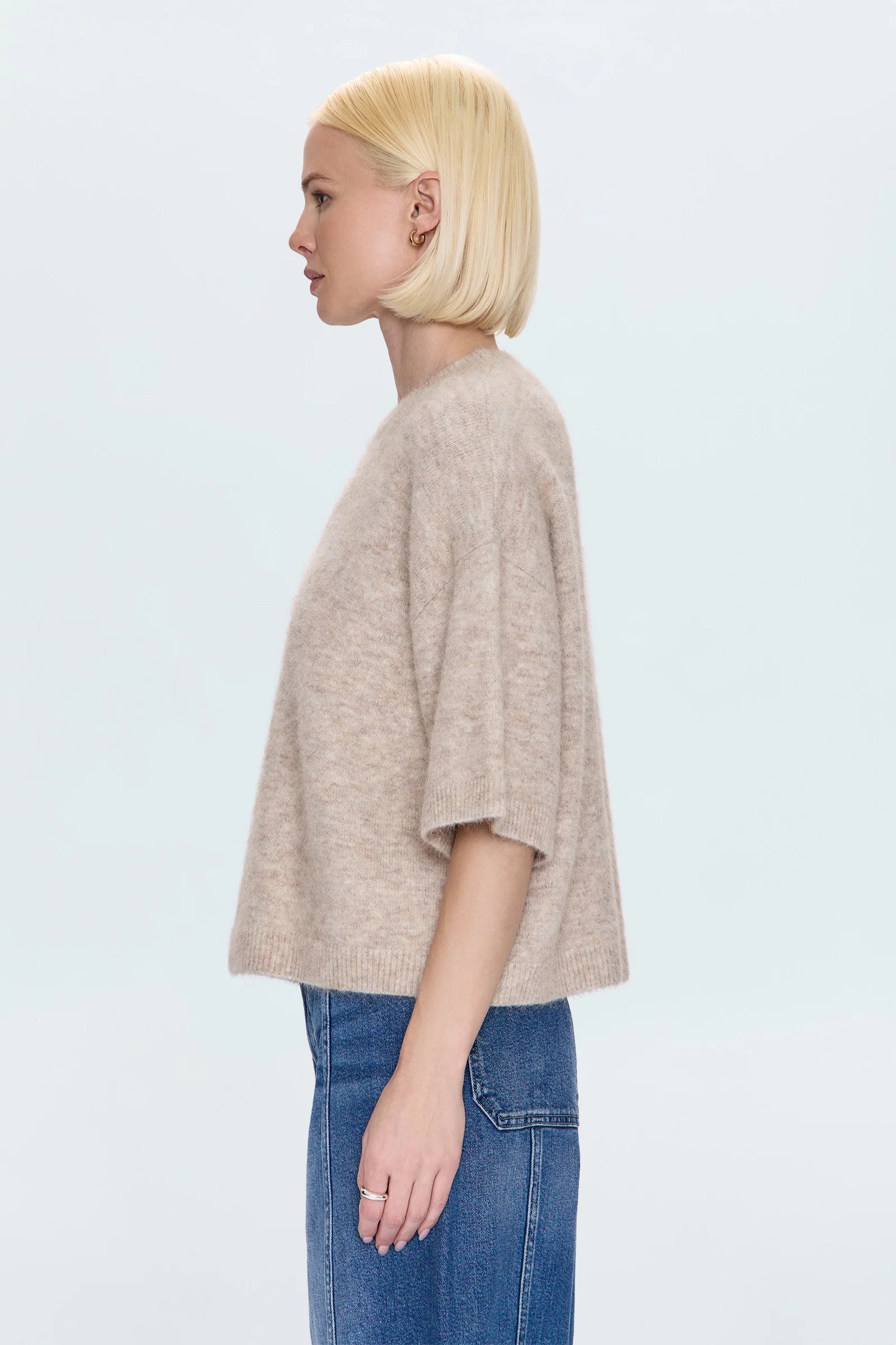 Shiloh S/S Crewneck Sweater in Oatmeal