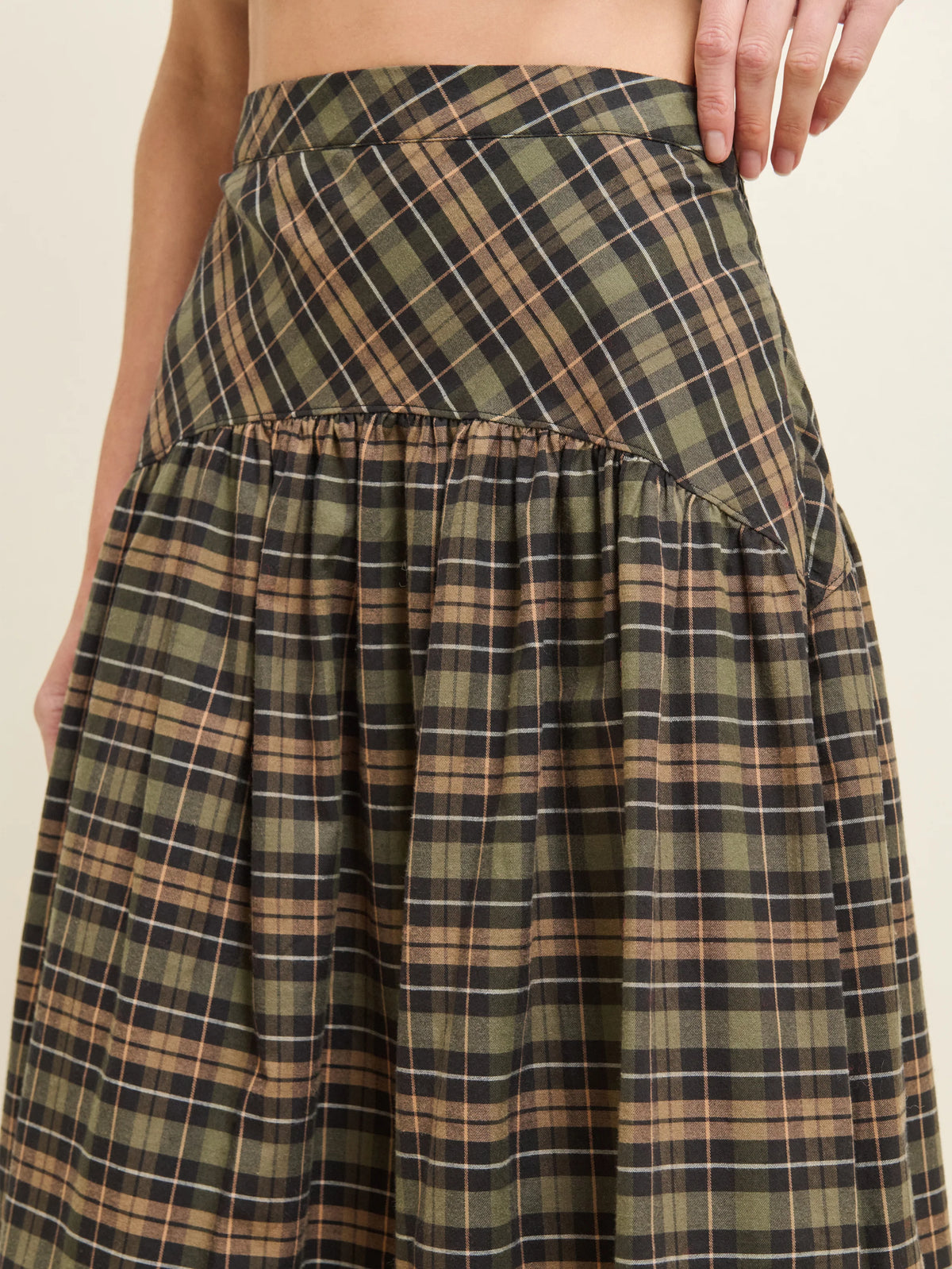 Gibson Skirt in Tartan Plaid